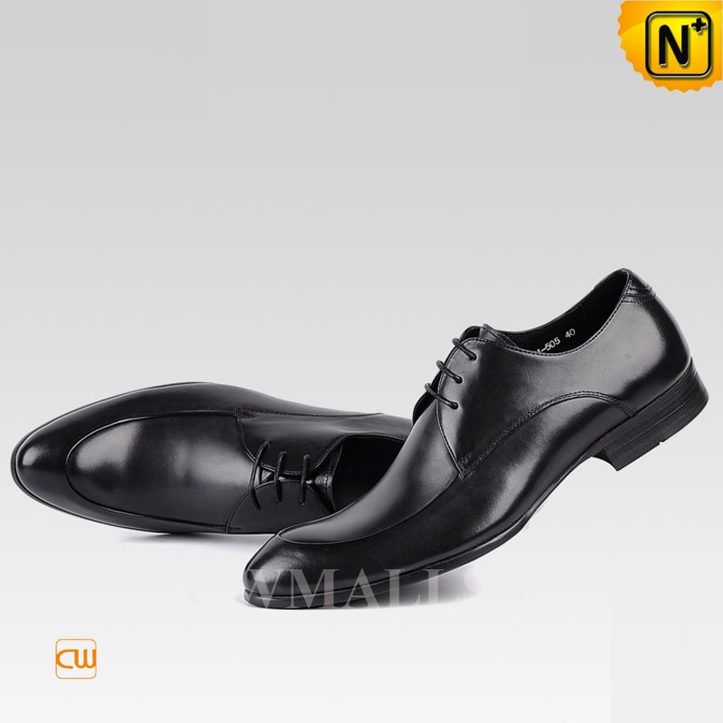 High-Quality Dress Oxfords With Glossy Patent Leather photo